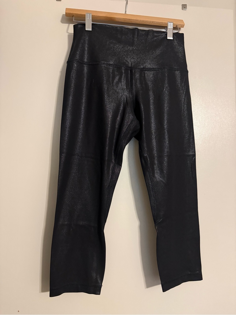 21" lululemon athletica Black Shiny High-Rise Align Leggings
